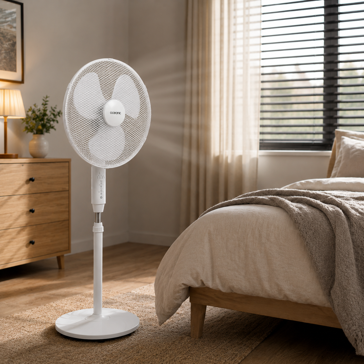 Ventilateur sur pied 45 W 44 cm blanc 3 vitesses oscillation 80° minuterie